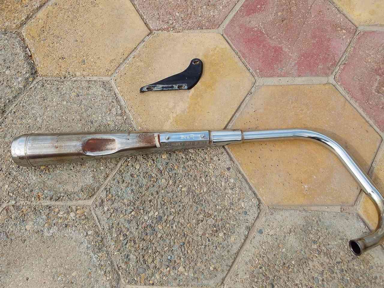 كاتم • مستعمل قليل • قابل تفاوض