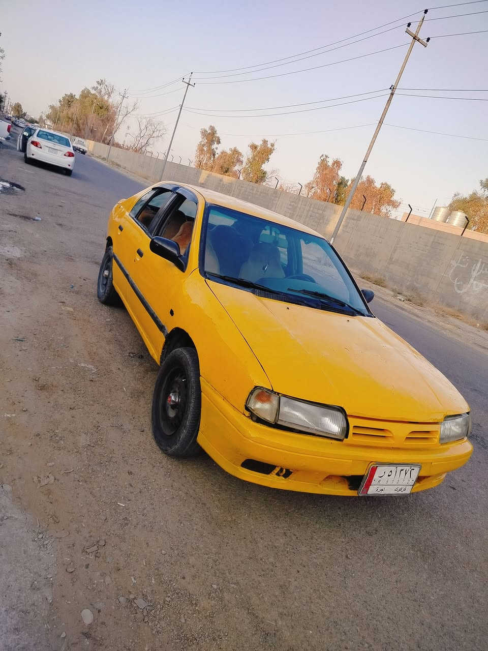 سياره نيسان بريمر محرك 16 مراوس بيع الوان كركوك دفتر بنزين بيه شرط الوكاله رقم تلفون ***********
