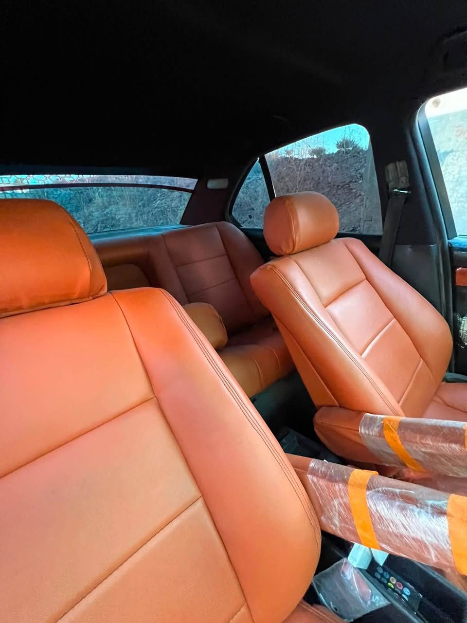 525 موديل 93  بي ده عمو ليدراوي بيشو دواي كه بسه 

كامل كاراوه به 95 كيرو مه كينه به شه رت تايه و ويل m لوك ده عامي بيش و دواوه m  كوشن جلد و ناو خرفه ي لو ك مالي دوسته بي نوقساني *********** السليمانية, العراق

