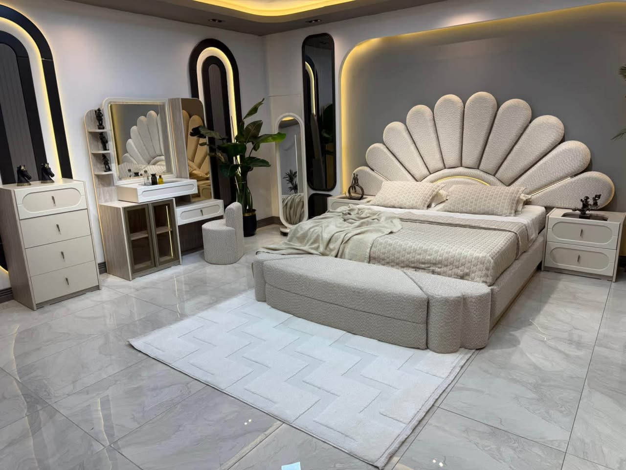 🔥 عروض موديل بادم 🔥

✨ غرفة نوم مودرن – 10 قطع

🛏️ مواصفات الغرفة:
✅ كنتور + ملحق بطول 3.35 متر (8 أبواب)
✅ سرير بقياس 180×200 سم مع جوانب دوشمة بالكامل
📏 ارتفاع 160 سم
✅ خزان هايدروليك

✅ ميز تواليت
✅ درور
✅ مرآة قيافة دائرية
✅ عدد 2 كومدية دبل مجر
✅ طابورية
✅ شازلونك 3 قطع كما موضح بالفيديو والصور

⭐ مميزات إضافية:
✔️ يدات حديد.
✔️ سكة 3 مراحل.
✔️ برغي وجوي حديد لضمان المتانة.
✔️ ظهر بلوك بالكامل.

🚚 التوصيل داخل بغداد وجميع المحافظات.

📩 للحجز والاستفسار، راسلوا الصفحة أو تواصلوا عبر:
📱 ***********
💚 يتوفر واتساب لخدمتكم
