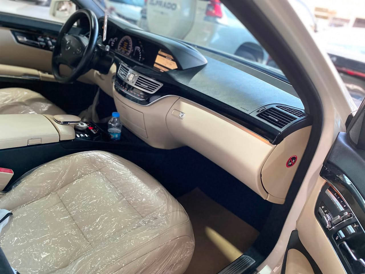 مارسيدس بينز موديل 2010🎉  سياره مكفول كفاله عام 📦
مواصفات سياره معروف S500 ✈️ V8 فول مواصفات محرك گير بشرت مامفتوح 📦 سياره بسمى تريد وكاله تريد تحويل نفس يوم سعر قمبله 😳🔥( 215 )ورقه بيها مجال 🔥🔥 مكان سياره اربيل 
***********
***********
واتساب مفتوح
