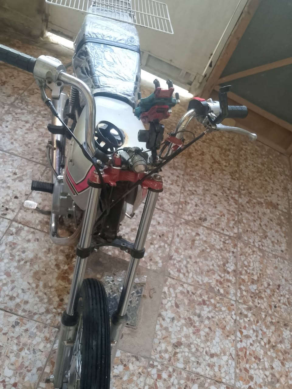 للبيع
كرك 
مقفوله 
شغال الدراجه 
250 سعره 
***********
