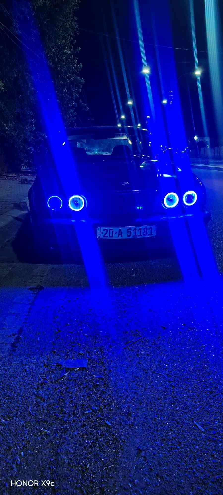 السلام عليكم السعر المطلوب ٣٨  للبيع نقد فقط اعتذر من المراوس وال قصط وال مده بيع نقد فقط حجم ٥٢٠مسكر عدل  شرط كير عادي والباقي جدام العين  رقم ديالى انكليزي سنويه لل ٣٠   مكانه الشركاط الخصم ***********

نص مكتوب في الصور:
- HONOR X9c