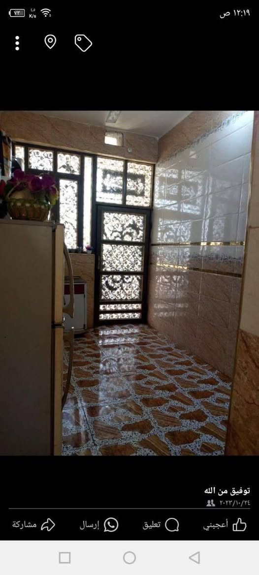 مشتمل للبيع مساحة 125حي الشهداء ب 23 قرب اسواق السفينه عله ساحة بناء طابوق السعر 110 الاستفسار  ***********
