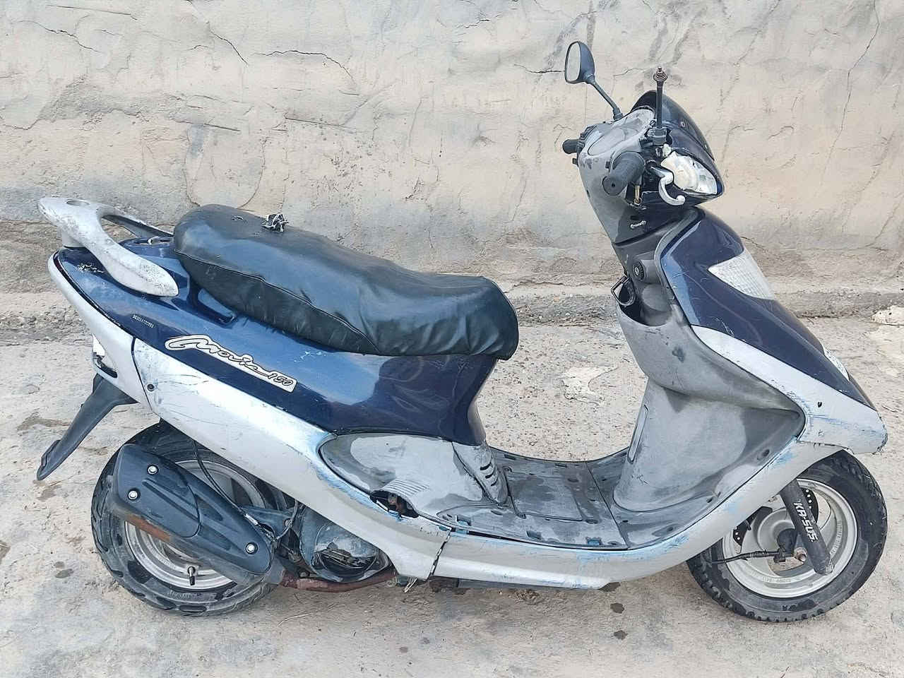 دراجه للبيع توه مجفته تايرات جدد وضاغطه وزنجيل جدد نگره سلف ماعوزها شي فقط بگ لايت سعر 300 بيها مجال قليل لشراي 💚***********
