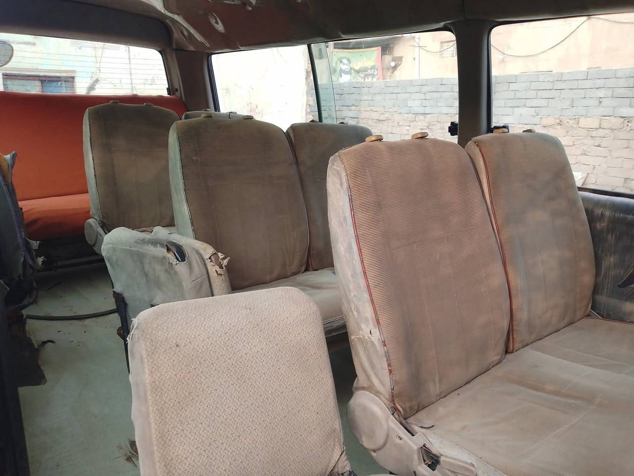 سيارة • للبيع • البصرة