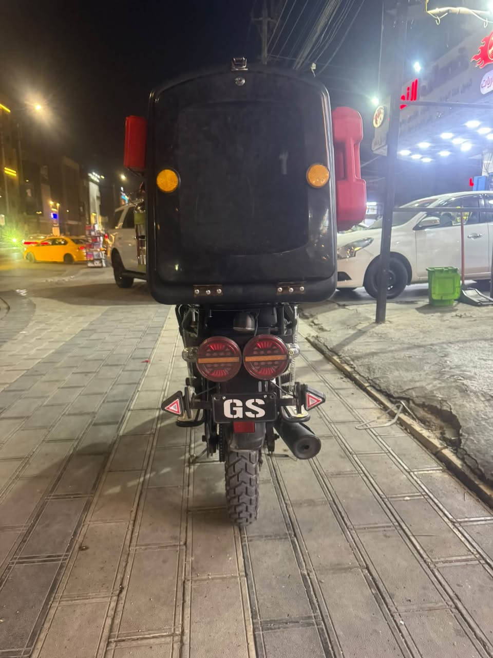 بوكسر للبيع
سلام عليكم بوكسر للبيع موديل 21 الدراجه كفاله حلوه ومرتبه ومناقصه شي كبل تطلع بيه للشارع عليه لايت شمسي كلش قوي وبيه جنط صفاحيات مال GS وعليه جامه وواقيات GS ومشتغل البك لايت شغل مرتب ودرع خلفي بنفس الوقت وترتيبات تحويل شوكت ميعجبك المكان بغداد الغزاليه وهاذ الرقم للتواصل *********** اخوكم وخادمكم
