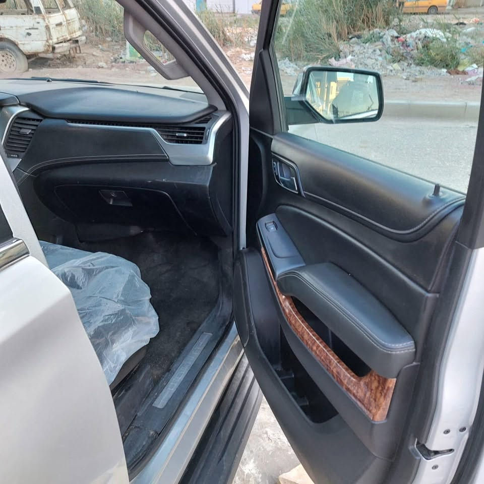 السلام عليكم تاهو موديل 16 فول مواصفات LTZتسجيل جديد رقم بغداد مميز بيه قطع صبغ سعرها 240 ورقه ماكو هيج سعر بيع مستعجل الشراي يتصل عله هذ الرقم ***********
