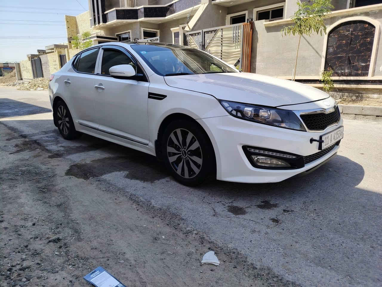 كيا اوبتما 2012 خليجي
محرك 2400 

رقم بغداد بأسمي 

فول مواصفات 

بنوراما 

بصمة تشغيل+ابواب+صندوق 

كشن كهربائي خزن ميموري 

مري شفط+اشاير بلمرايه 

فول تحكمات ستيرن 

شفتات سرعه مود قياده 

يده نيكل بالاضافه نيكل بالباب 

كشنات جلد جدا نضيفه 

شاشه+كامره+حساسات 

منضومه زنون كامله+بگ لايت لد 

تخم تاير جديد+بطاريه جديده 

5ويل كب حتئ لسبير 

السياره جدا نظيفه استخدام شخصي 

فقط الجاملغ الامامي الايمن ونصف البنيد صبغ بدون اي ضرر داخلي 

السعر المطلوب 125وقابل للتفاوض 

***********

مكان السياره الانبار قضاء هيت
