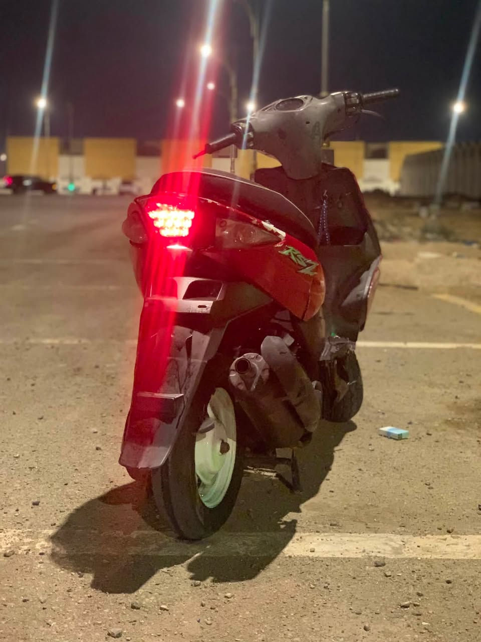 لسلام عليكم ماكس مضلع نوزل الدراجه حلوه و موجه وبلاديه بس كفراته شوي تعبانات باتري جديد وصفيره هستوني مضبطه وعقل جدبد اصلي وكتف جديد السعر 450وبيه مجال المكينه ما مفتوحة مكاني كربلاء 
*********** 
مراسله واتساب فقط
