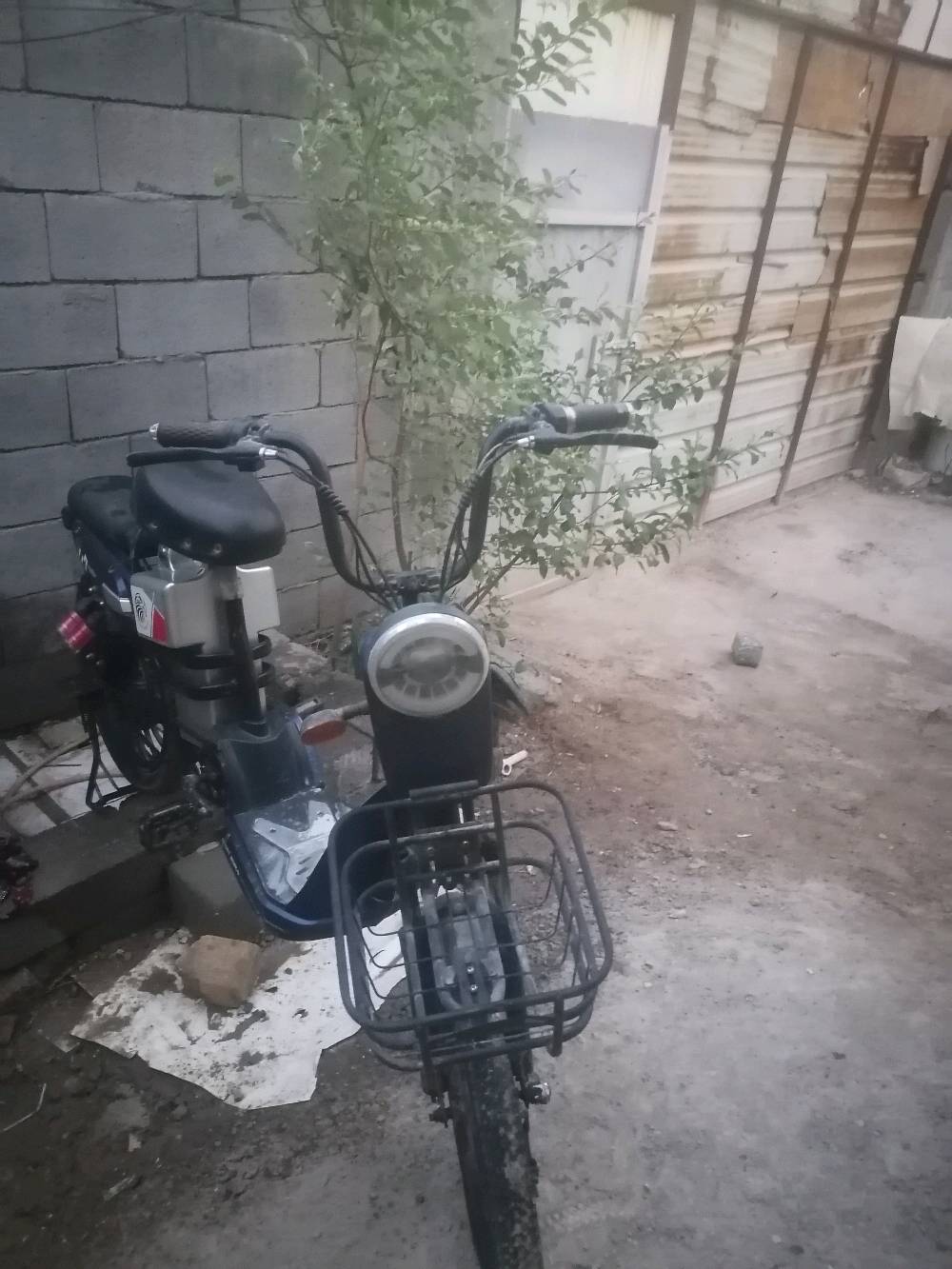 دراجه شحن • نقص بطاريات • بصرة