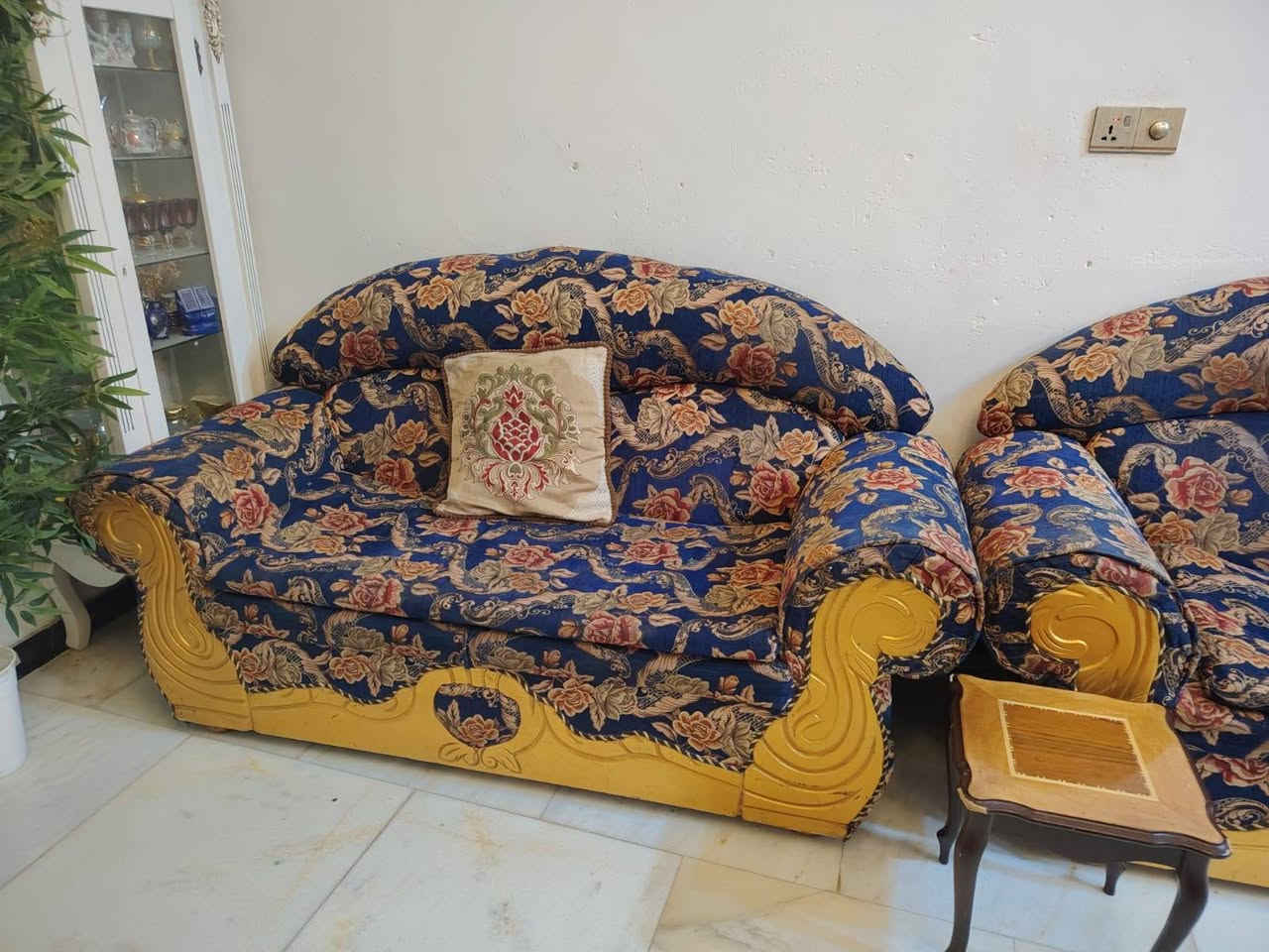 للبيع تخم 6 قطع مثل الصوره قوي كلش رايده ب400 وبي مجال
للاستفسار 👇👇
***********
