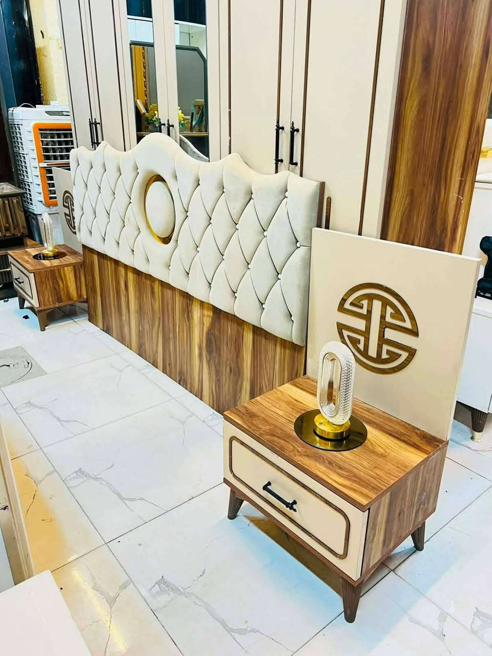 للبيع الاستفسار مراسلة ***********. سعر 500
