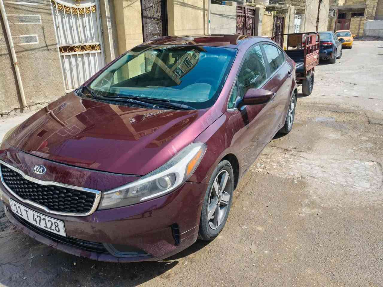 سلام عليكم كيه فورتي موديل 2018 مكينه 2000دوش موصفاته معروفه شاشه بلاديه فول تحكم ستيرن حادثه امريكه جاملغ الأمامي فقط تبديل بدون دواخل ودعاميه خلفيه فيبر كلاص سياره ليبل واحد ماعده جاملغ ماشيه 83 ألف هزه جديده رقم أنكليزي  اتصال ***********
