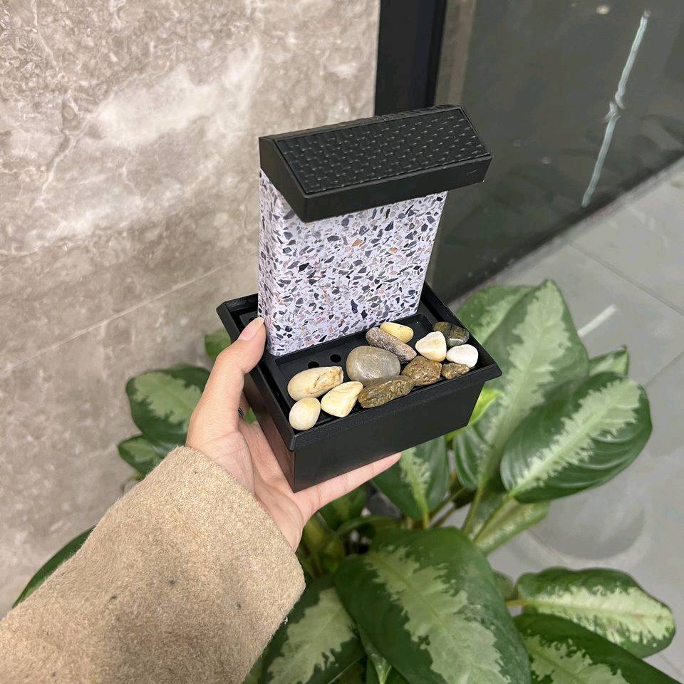 نافورة LED • داخلية • بطاريات AA