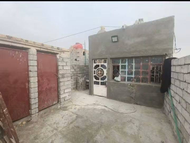حي غازي • ١٠٠م • غرفة صالة