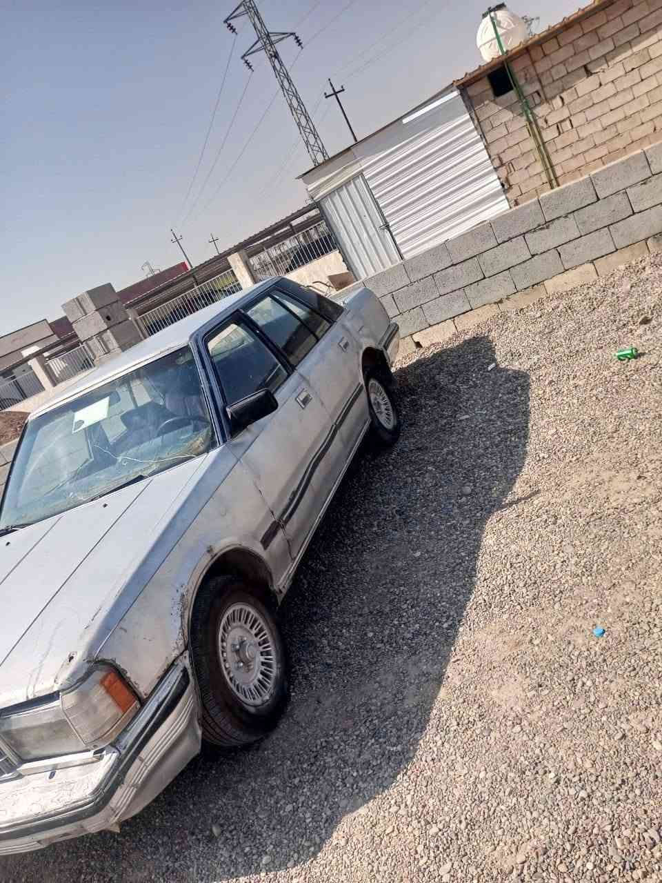 يالله سوبر. للبيع موديل 1985 كير ومحرك ونجي السياره بدون صبغ. تبريد شغال. السعر 35 مكان السياراه الضلو عيه  ***********
