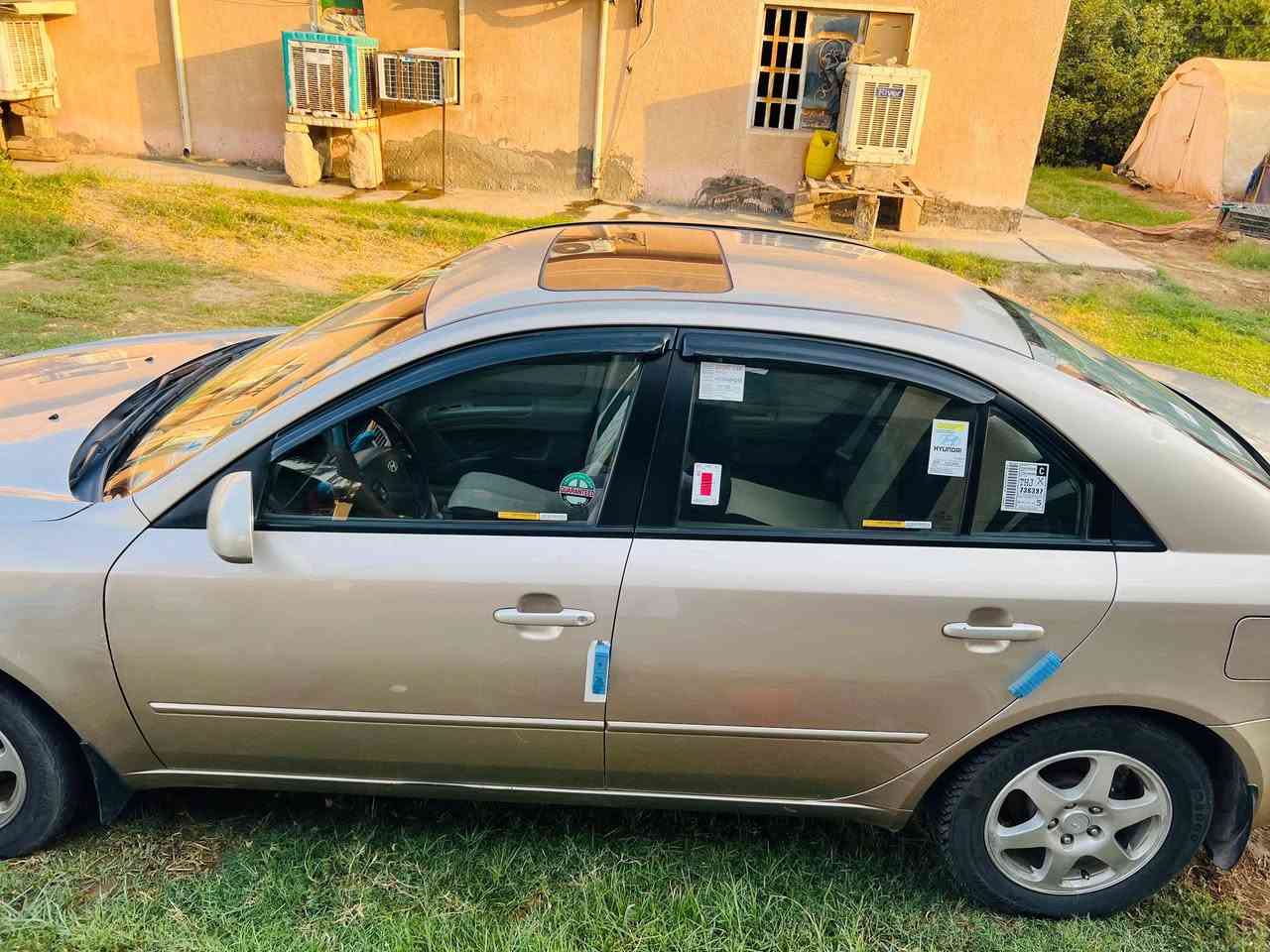 السلام عليكم
​للبيع 🚗
​هيونداي سوناتا موديل 2008
​المواصفات: وارد خليجي، فول مواصفات، فتحة سقف (تنتة)، ويل 17، تبريد ثلج ❄️ محرك ٢٤٠٠ دوش .
​المحرك والكير: محرك وكير بلادي بحالة ممتازة.
 رقم أنبار ألماني (إنجليزي) باسمي وتحويل مباشر.
​ مكفولة كفالة عامة، خالية من قطرة الصبغ، وتوجد طخات بسيطة موضحّة في الصور.
​ صدر حدادية كله جديد.
​السعر: 110
​المكان: بغداد.
​رقم الاتصال: ***********.
ملاحظة 
السيارة مال جناي
