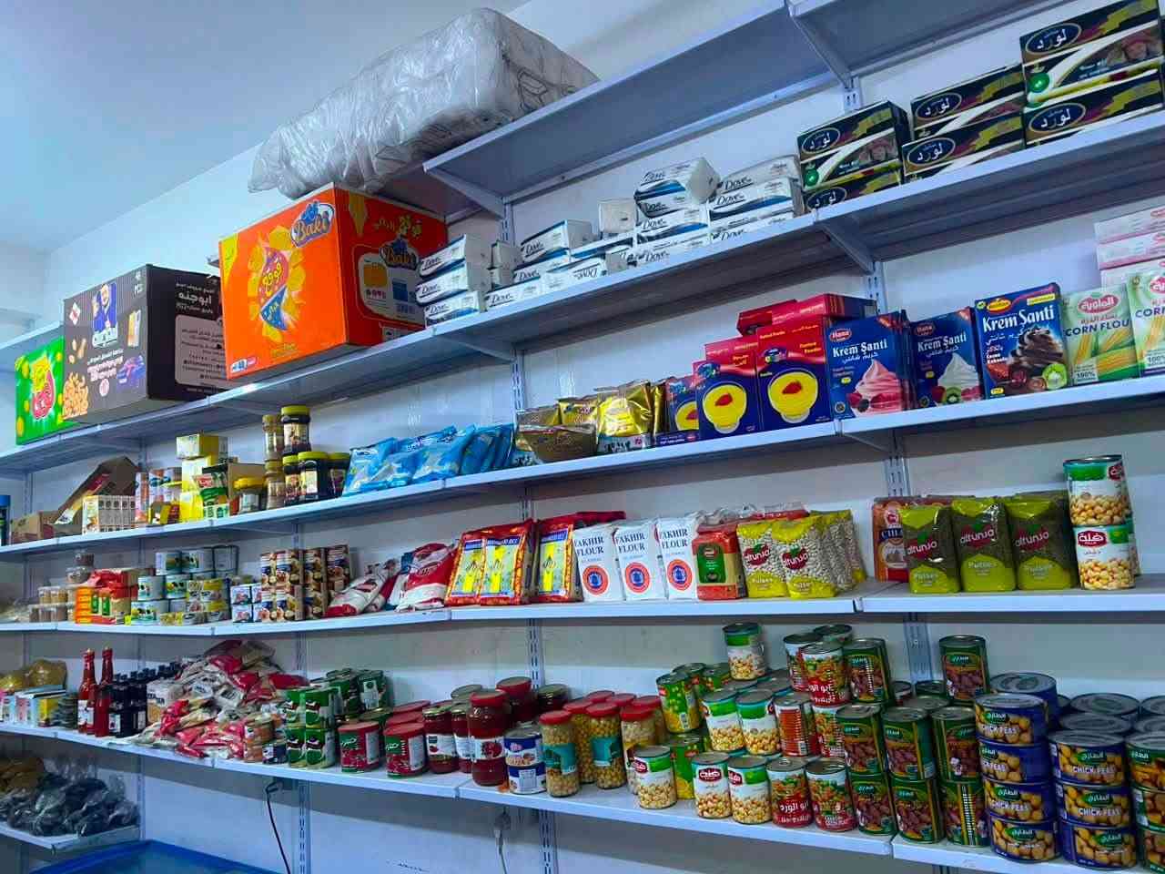 أسواق للبيع  بلديات حي التراث عمارت ابو اسعد مقابيل  سوق الميت 

الاسواق خير من الله شغل بس عدم التفرغ الوقت 

يوجد فيها 9 عوارض 

و 3 مجمدات 

وبيها سفينه مال  حلويات 

وسلات مال چبس 5

الرقم : ***********

المحجر الخارجي اني مسوي
