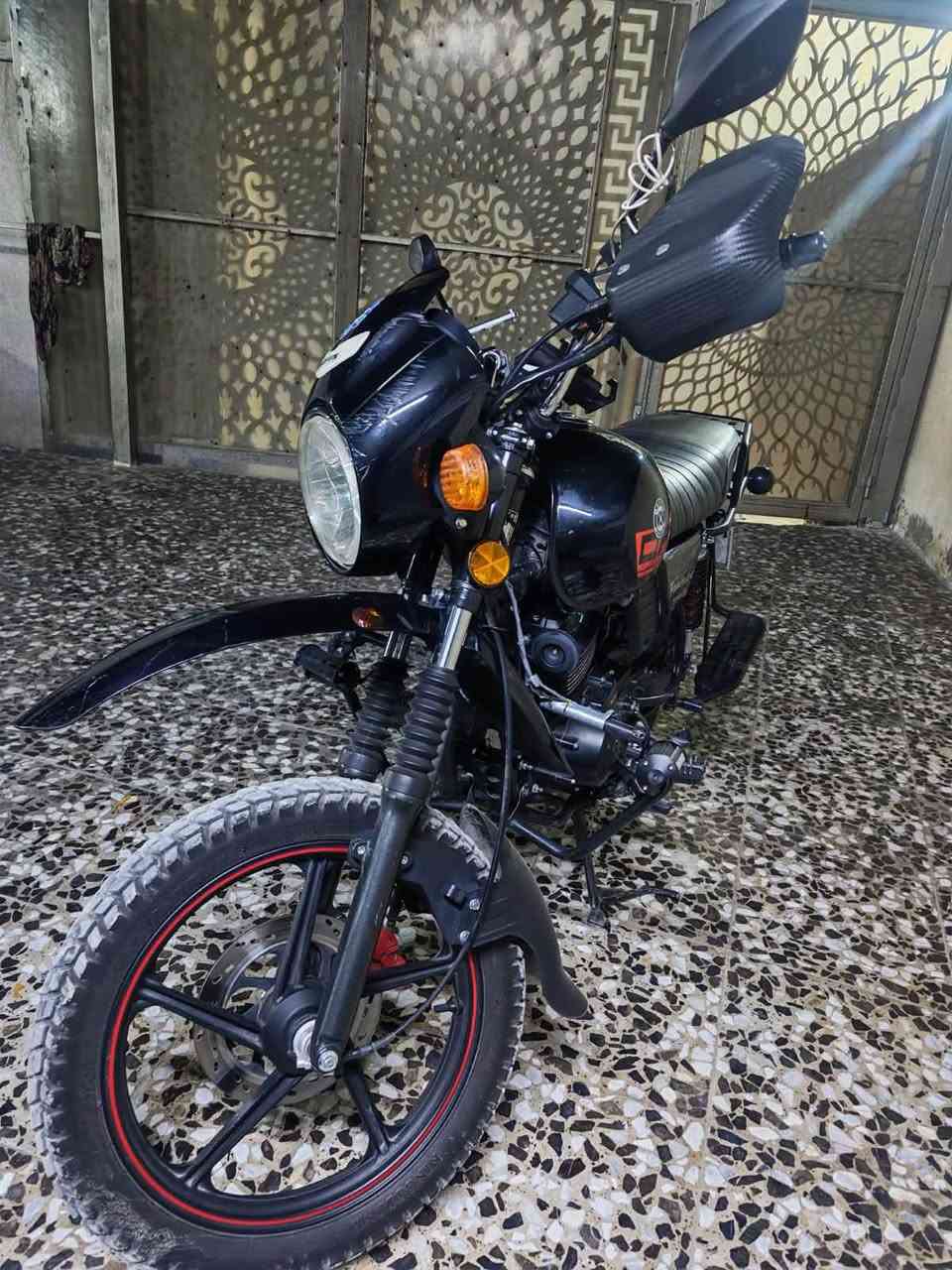 دايوان جبلي • موديل ٢٥ • ماشيه ١٦ الف