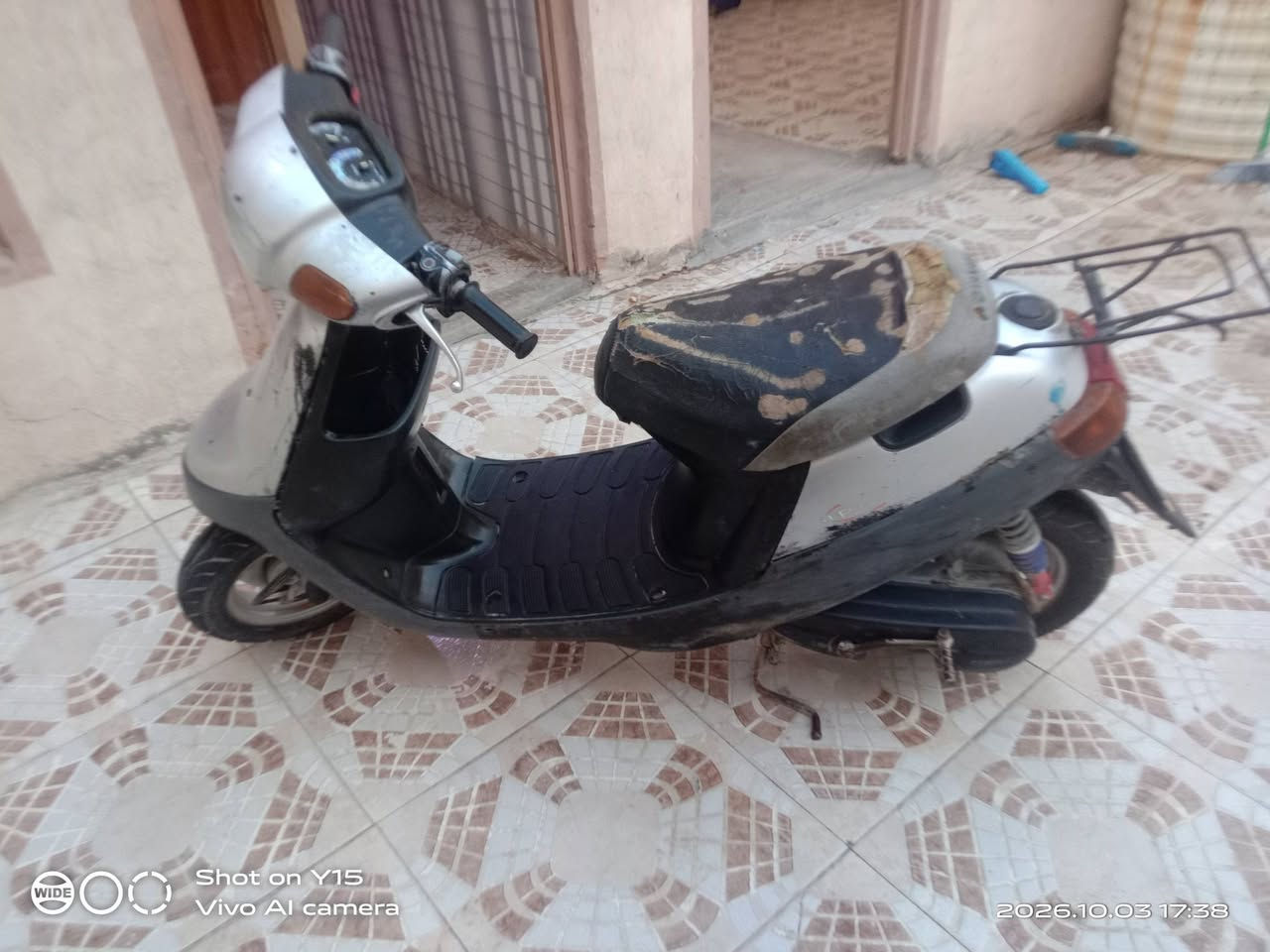 دراجات للبيع بطه سعر الوحده 175وبيهن مجال مكاني كربلاء البوبيات ***********

نص مكتوب في الصور:
- Shot on Y15
- Vivo AI camera
- 2026.10.03 17:38
- Shot on Y15 Vivo AI camera 2026.10.03 17:39
- Shot on Y15 Vivo AI camera 2026.10.03 17:38
- WIDE Shot on Y15 Vivo AI camera 2026.10.03 17:39