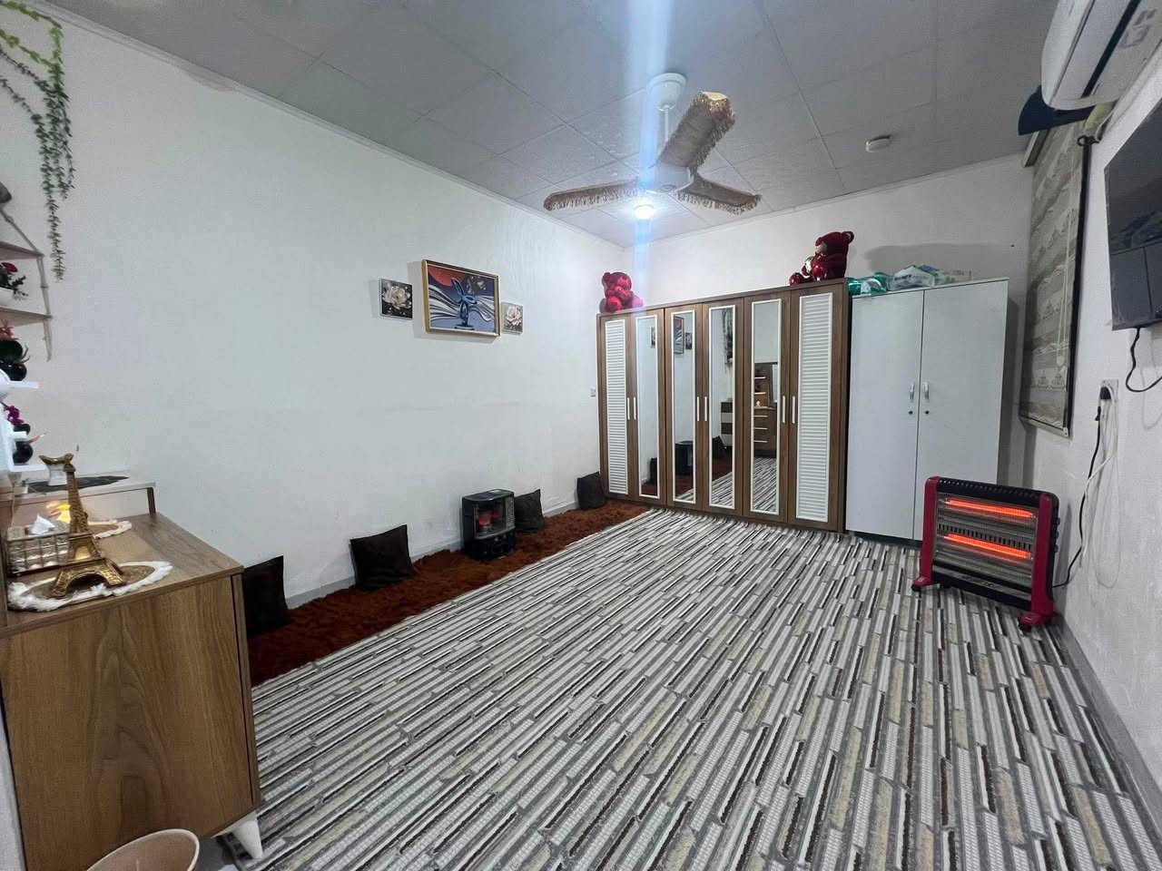 🏡 بيت للبيع – دارة كونارة 🏡

📍 الموقع: دارة كونارة
📐 المساحة: 75 متر
📝 نوع العقار: زراعي  سند 25 و مقدمين معامله طابو. 

✨ يتكون من:
• غرفتي نوم
• صالة
• مطبخ
• مجموعة صحية

🏠 بناء مرتب ومناسب للسكن

💰 السعر المطلوب: 45 مليون دينار
🔹 يوجد مجال بالسعر للجادين

📞 للاستفسار والتواصل:
***********

