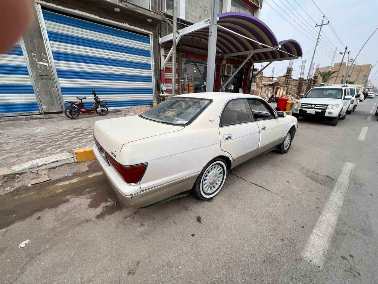 السلام عليكم بطه 94 منفصل مكفوله من كص ونقل نضيفه وحلوه رقم بصرة جاهزه مداور ثاني يوم محرك وكير خير من الله 2.5 مكاني ناصريه سوق الشيوخ *********** سعر 35 وبيه مجال للطيبين
