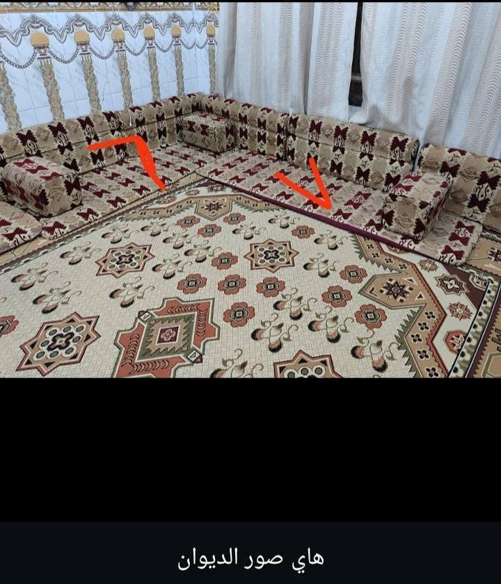 السلام عليكم جلسه كويتيه للبيع  السعر ١٠٠ وبيه مجال العنوان ميسان المجر الكبير للاتصال ***********.
