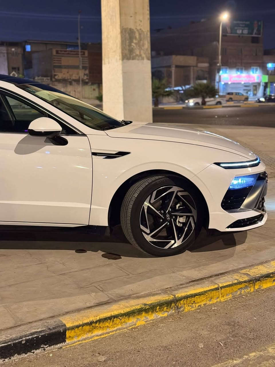 سوناته  خليجي مديل 24 فول 1/1 رقم اربيل بسمي تحويل ضمان شركه هونداي تبديل الدهن بالشركه  ماشيه 14 الف حقيقق شرط الفحص مكفوله كفاله عامه من الزلغ السياره بحاله الوكاله السعر المطلوب235 وبيها مجال للستفسار *********** مكاني بصره
