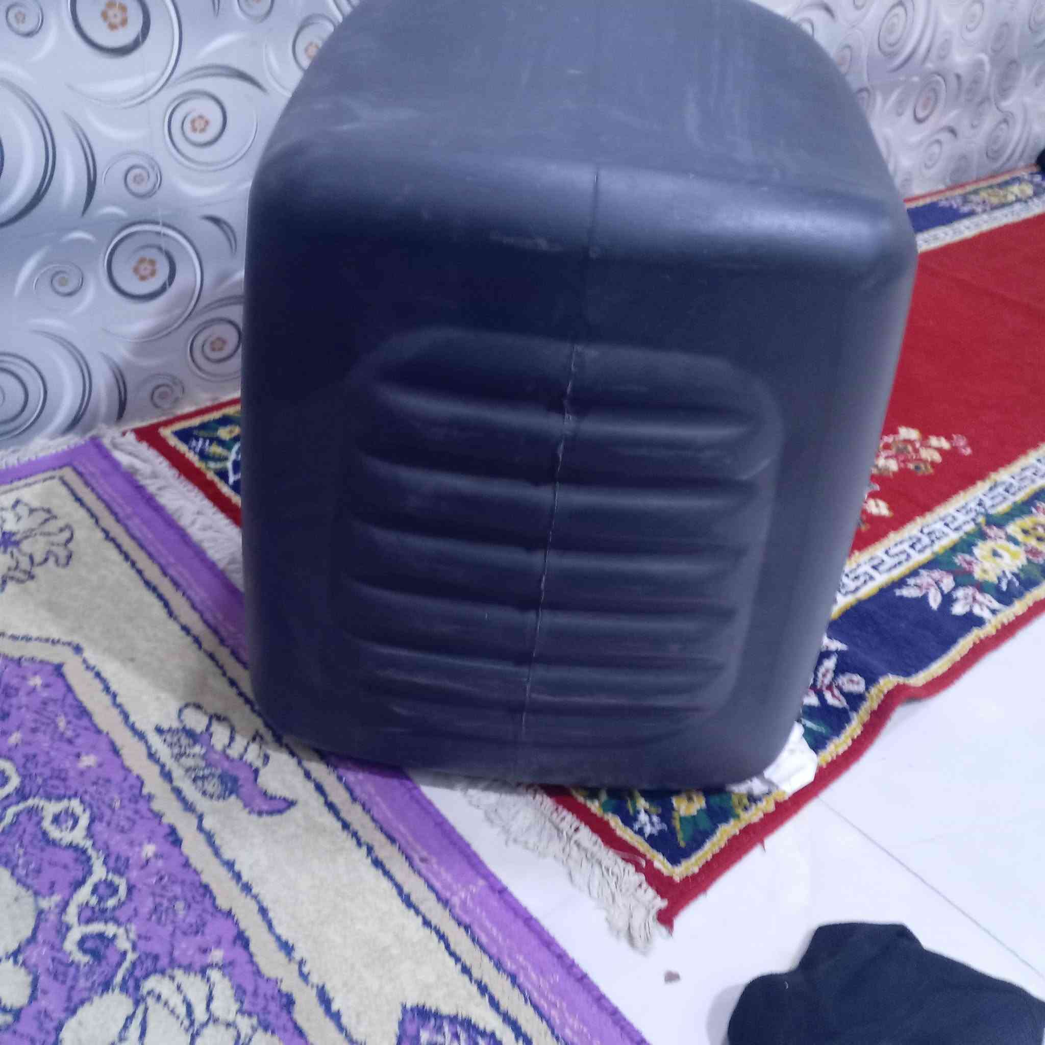 السلام عليكم صندوك دلفري جديد مستخدم بس سبوع ريده 40 عنواني ابو الخصيب حمدان رقم ***********
