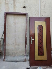 باب • نظيف • للبيع