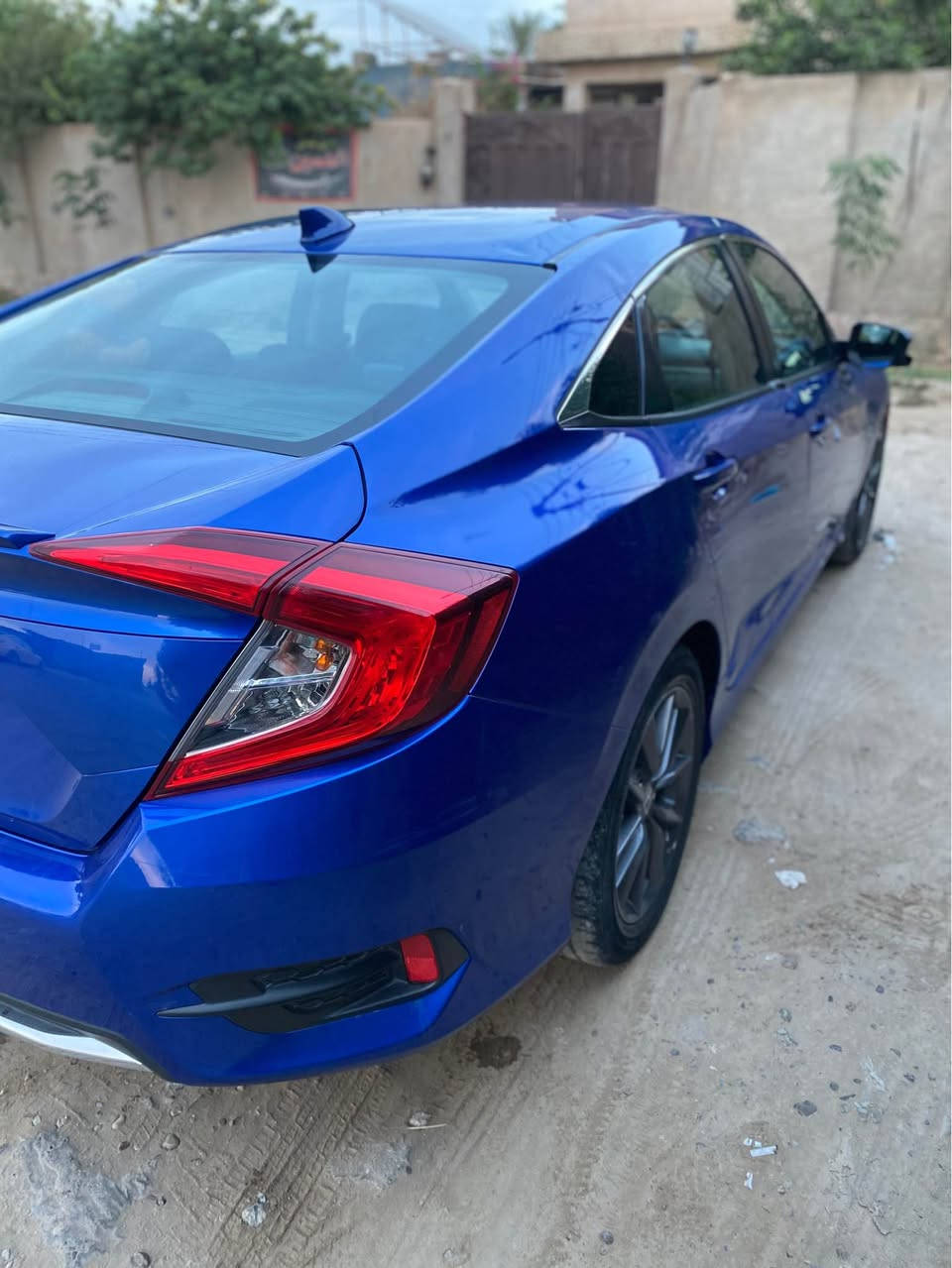 🔱 هوندا سيفك 2021
Honda Civic 2021

🛞 ماشيه 95 الف

🔘 رقم بابل 

🟠 المواصفات 
• محرك 1500 تيربو
• ⁠بصمه تشغيل 
• ⁠فتحه سقف
• ⁠تشغيل عن بعد 
• ⁠كاميرا بالمرايه الجانبية 
• ⁠كشنات تدفئة 
• ⁠شاشة كبيره
• ⁠تحكم ستيرن

✅ كير ومحرك مكفول ١٠٠%

💢 وارد امريكي تفاصيل الضرر مرفقة مع الصور

🔸 السيارة مستوردة بكتاب معوقين ينرفع الحجز شهر الواحد سنة 2028

📍 مكان السيارة بابل/محاويل

☎️ رقم صاحب السيارة 
***********
السعر 105 وبي مجال المحاويل, بابل
