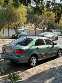 كورلا نحلة ٢٠٠٧ رقم بغداد  ماشية ٧٣ الف حقيقي  حادث جاملغ وبنيد  بنيد ...