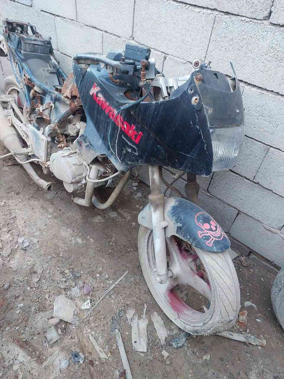 شواصي دراجات كاوسكي للبيع مكان بغداد ***********
