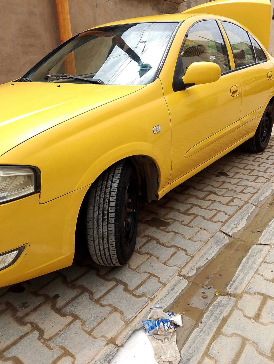 نيسان سني بدي كوري 2007 تبريد شغال ضربه غبق بانزين 
عنوان بغداد..سعر 63$ ,بيها مجال الطيبين
رقم تلفون. ***********
