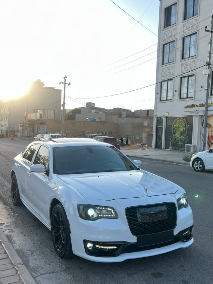 ئؤباما٢٠١٨S
سيارة Sفول
سيارة داخل كلين 
بس بل اربيل شبر بونيد بي سبغ 
لا دواخل لا ارباك 
كندي سيارة 
سيارة ماشي٦٢
سيارة حساسات خلفي امامي 
سيارة فول 
گير محرك كلة بشرت 
سيارة حيل حلوو جديدة 
***********عندي واتساب

