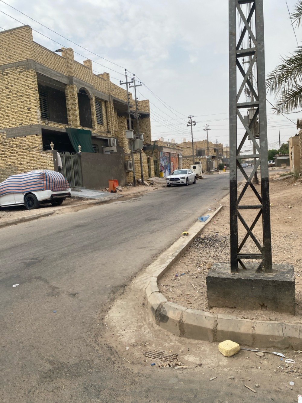 نهاوند ال١١ الف • ١٠٠م • طابو جديد