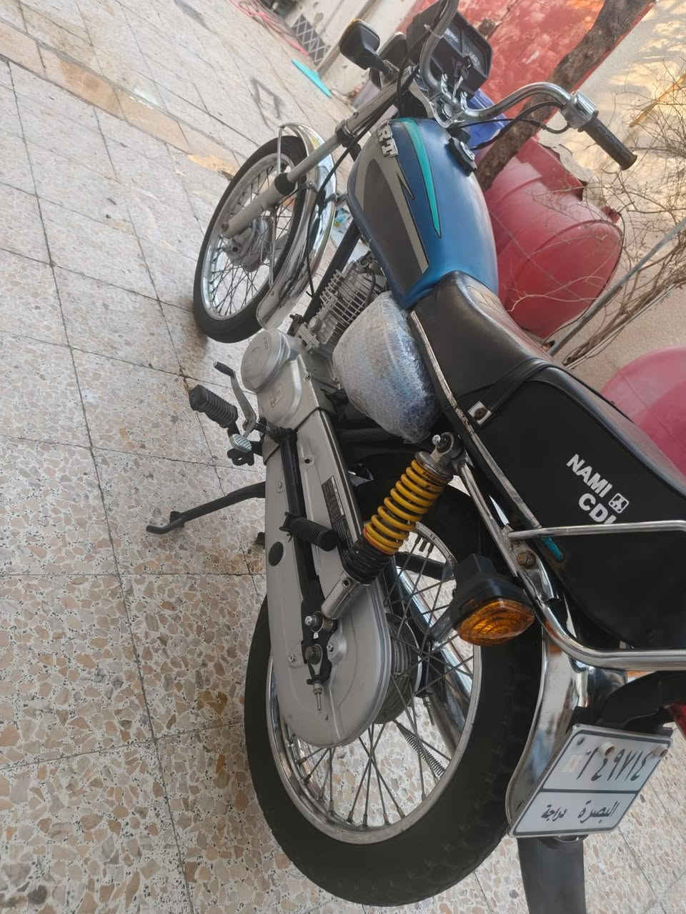 سلام عليكم الكل والجميع دراجه نامه موديل 20 رقم وسنويه الدراجه جاهزه سنويه تنتهي بل28 ليريده يراسلني خاص او يتصل مكاني البصره امن الداخلي رقم التلفون***********
