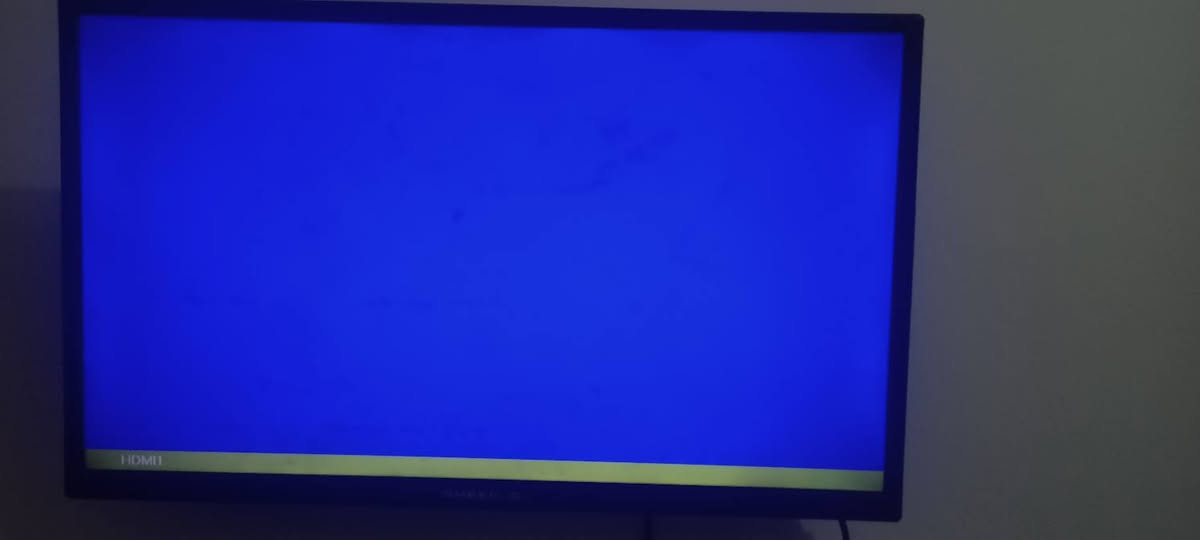 ٣٢ بوصة • بلا نت • تلفزيون