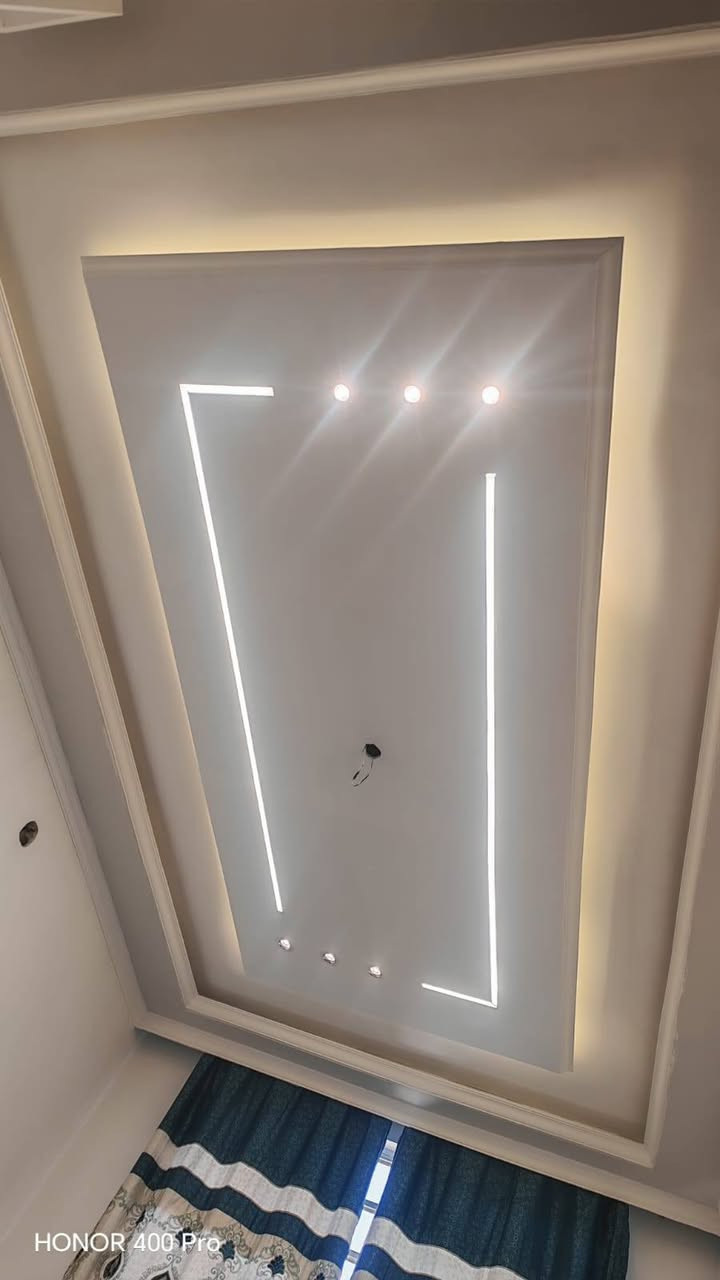 السلام عليكم اشتغل كل اعمال الديكور
جبس بورد 

سحبات اناره 

بديل الخشب والرخام 

شغل مرتب وسلمك نضيف واسعار مناسبه 

***********
