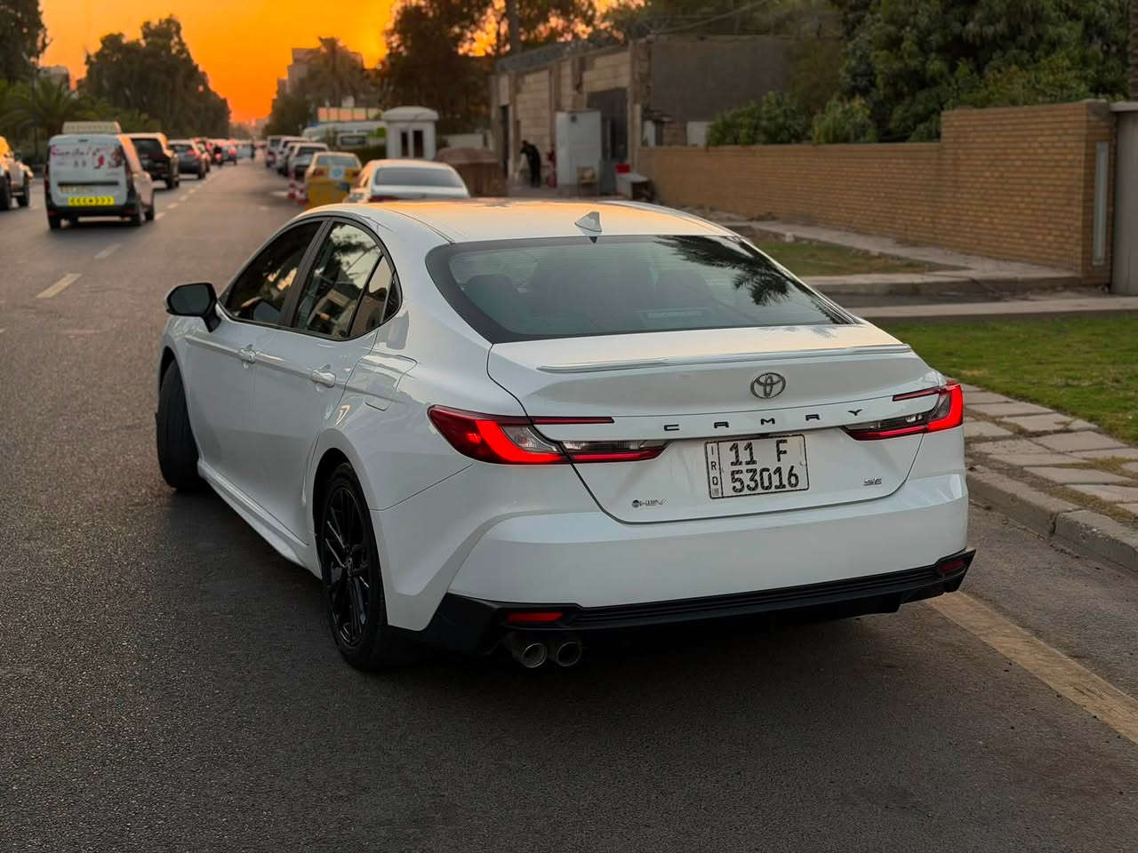 السلام عليكم
كامري 2025 SE HYBRID وارد امريكي للبيع
محرك 2.5 بحالة الوكالة الممشى 32 mil
( كشنات جلد - كشن كهرباء تحكم - رادارات تفاعلية - نقاط عمياء - بصمة ابواب ودخول ذكي ) 
سنوية وهزة جدد ب اسمي 
ثلاث قطع صبغ ايرباك ستيرن وبردة
السعر 187 ورقة 
العنوان بغداد الغزالية او اليرموك 
***********
