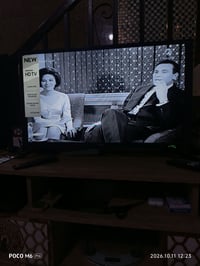 بلازما • ٣٢بوصة • نضيفه