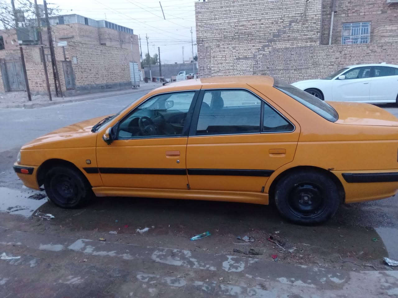 سلام عليكم بيجو للبيع مديل 2018 نضيفه سنويه 30وسعر63رقم ***********
