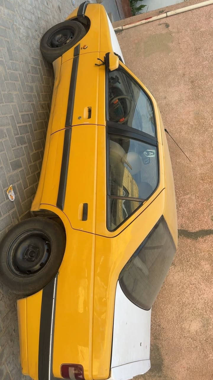 موديل 2013 بيجو 405 سياره ما عوزه اي شي كبل لي شارع هيهء وغرامات كله مصفره وسنويه جديده ورقم دولي سياره خير من الله سعر 33 وبيه مجال مكان مدينه الصدر ***********
