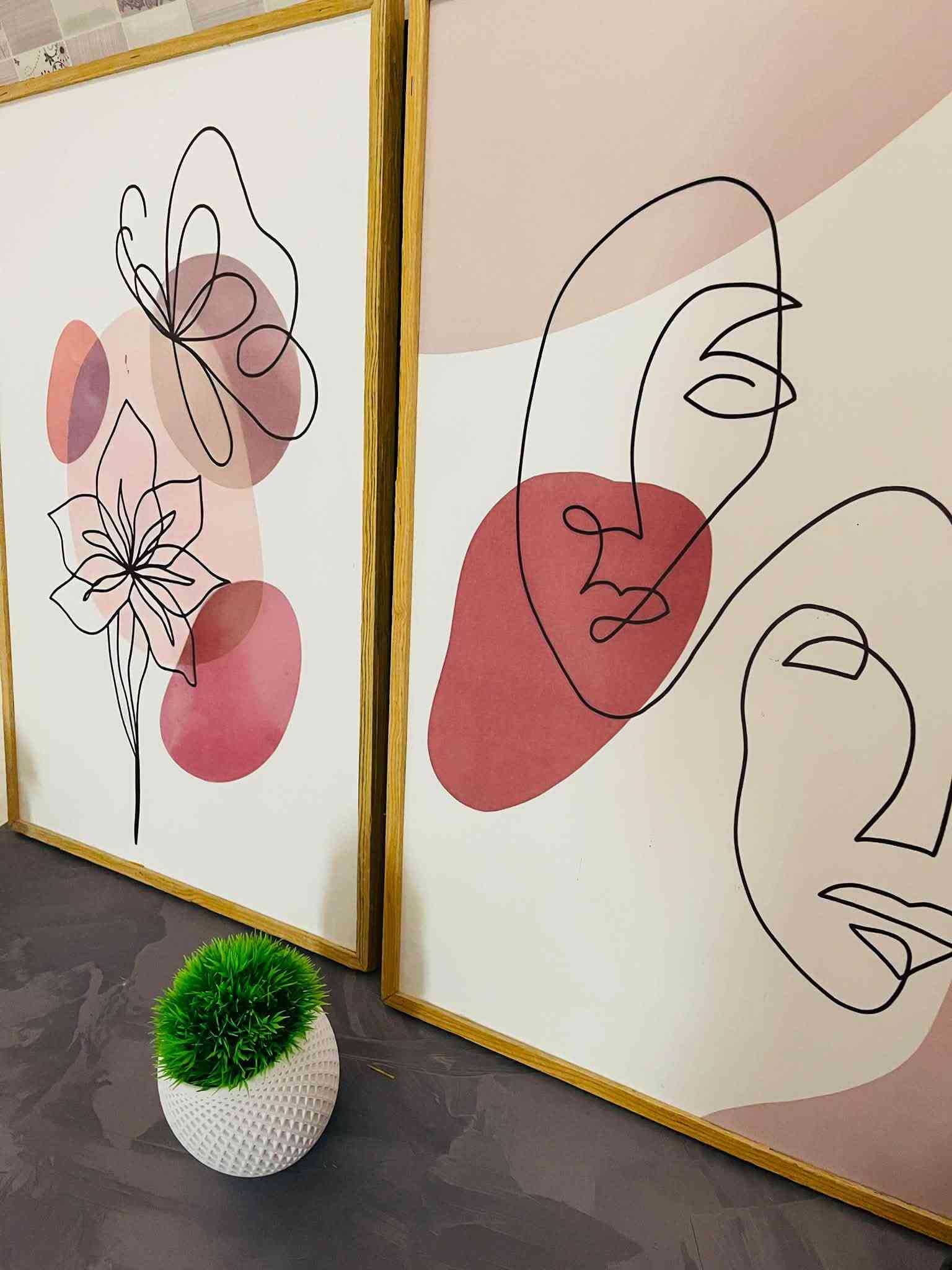 لوحات بوهيميه اطار خشب  سعر القطعه 10 الف توصيل موجود لكل العراق ***********  قياس 40x60
