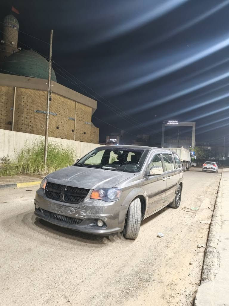 دوج كرفان ٢٠١٩ جيتي وموصفات الجيتي معروفه حادثها جاملغ وبنيد وداخل العراق بيها قبق جنطه مبدل بدون دوخل وسونار كدامك والسياره كير مكينه خير من الله التفيده يتصل *********** وسعر سياره ١٤٠ ويها مجال  وشوف سونارها يله تخابر وترهم مراوس بفورتي  عنوان بغداد بلديات بغداد, العراق
