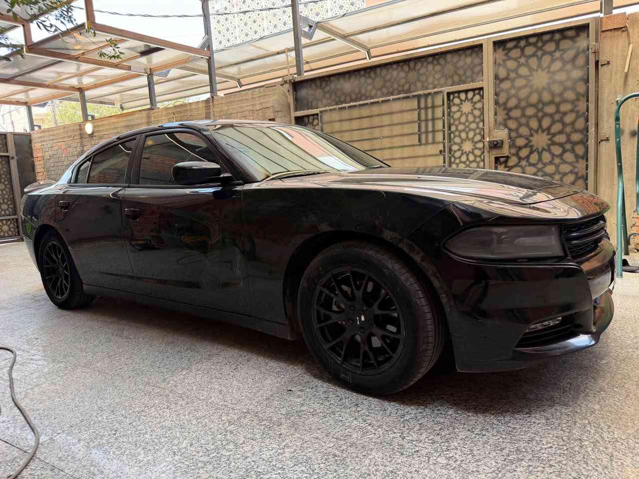 بدون ايرباك ماشيه 124 الف كيلو 
السياره بيها ملاحظات طخات 
حادثها من امريكا فقط بارد بلمدكر الامامي 
السياره بلبصره 
*********** البصرة, العراق
