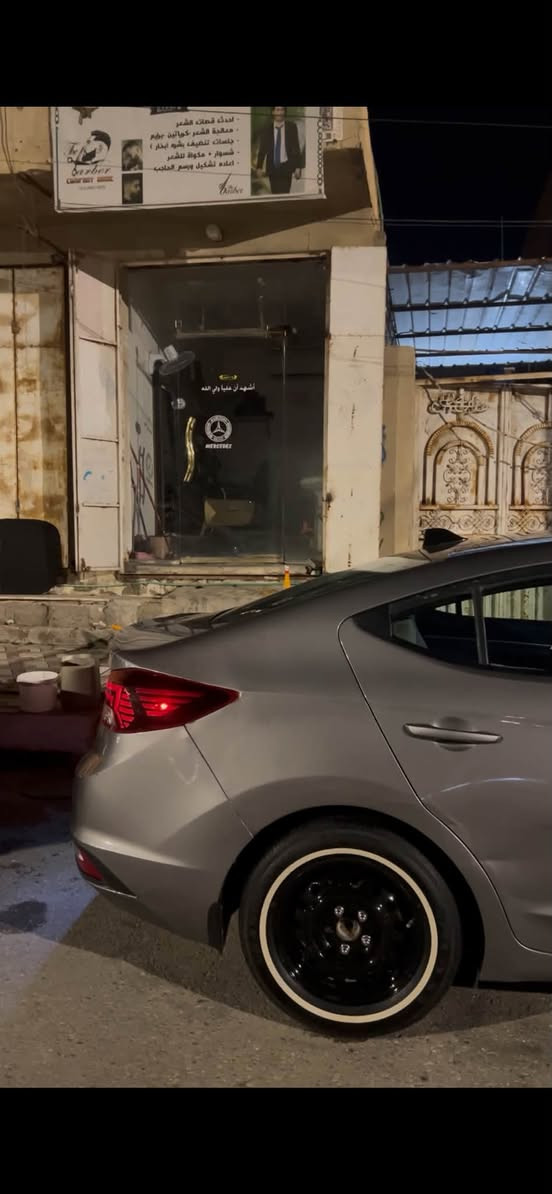 سلام عليكم النترا 2020 وارد كوري فول مواصفات عده الفتحه رادار امامي وحساسات خلفيه مكينه وكير وحداديه وتخم تاير كله جديد تبريد ثلج السياره جاهزه بسمي تريد وكاله تريد تحويل 
تبديل جاملغ وبنيد  فقط عنوان ذي قار 

***********
سعر 95& وبيه مجال للدبوني 😁
@إشارة
