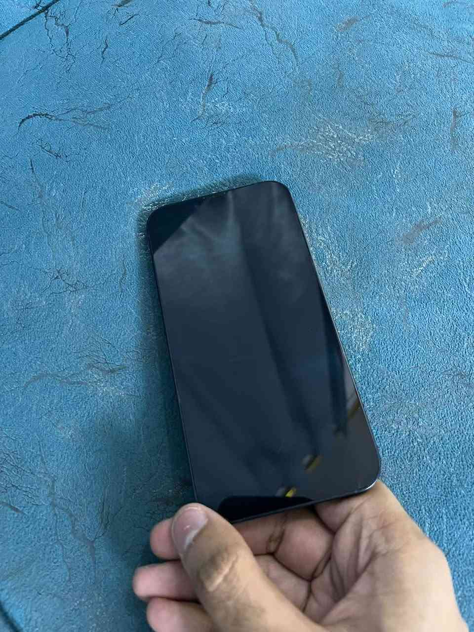 السلام عليكم ايفون 13 عادي بطارية 87 وتر بروف ممفتوح نهائياً ماستر عربي شرق اوسط مكاني بغداد مدينة الصدر الاورفلي  واتساب ***********
