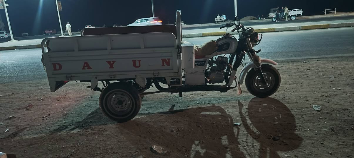 سلام عليكم شباب ستوته البيع رقم نكليزني 20/22شراي ينتصل على هاذه رقم ***********//***********
